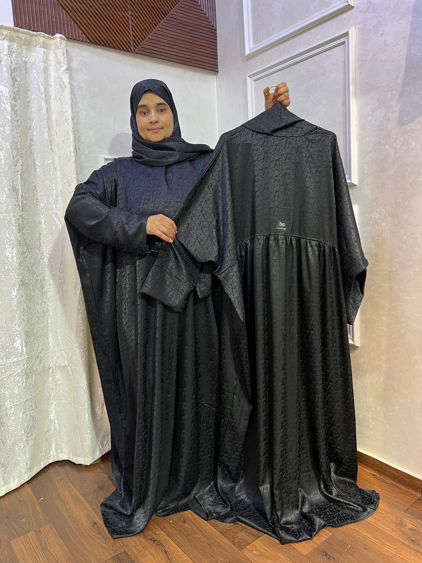 abaya esalatt