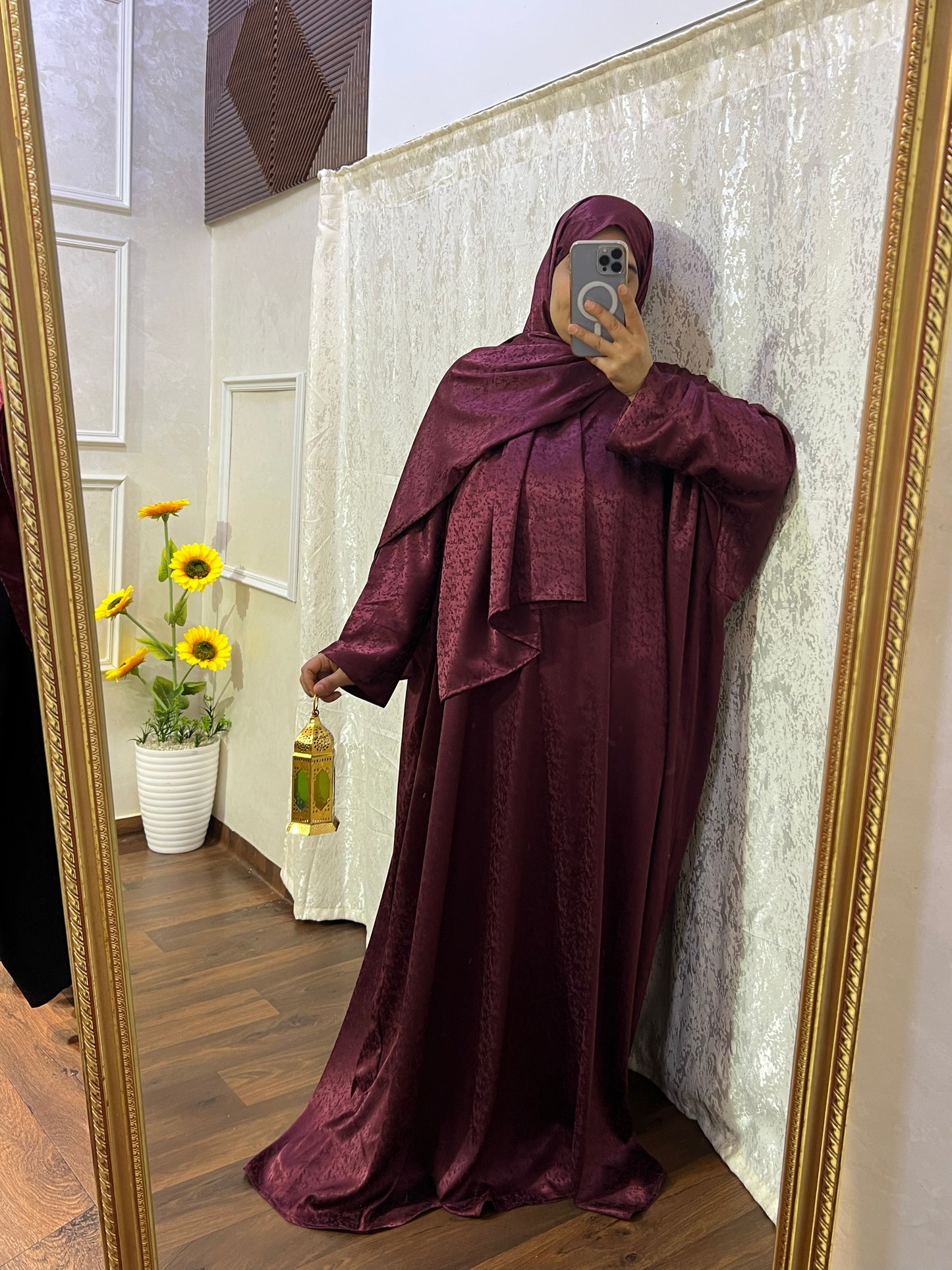 abaya esalatt