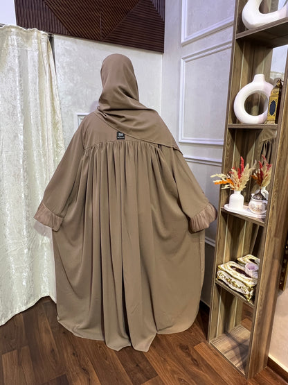 عباية فخمة واسعة بلمسة راقية